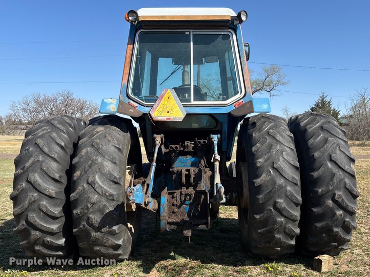 image for item FI0931 1985 Ford TW25 tractor