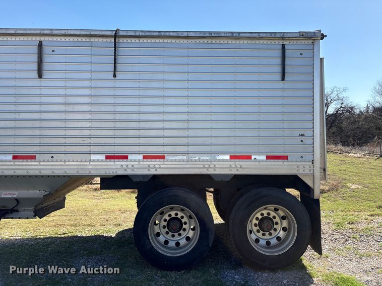 image for item FK2604 2017 Timpte grain trailer