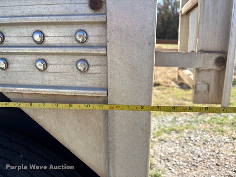 image for item FK2604 2017 Timpte grain trailer