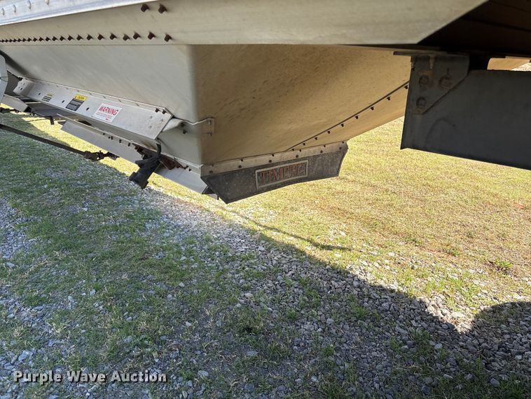 image for item FK2604 2017 Timpte grain trailer