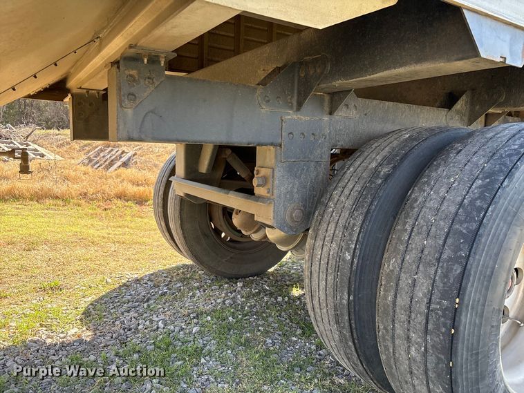 image for item FK2604 2017 Timpte grain trailer