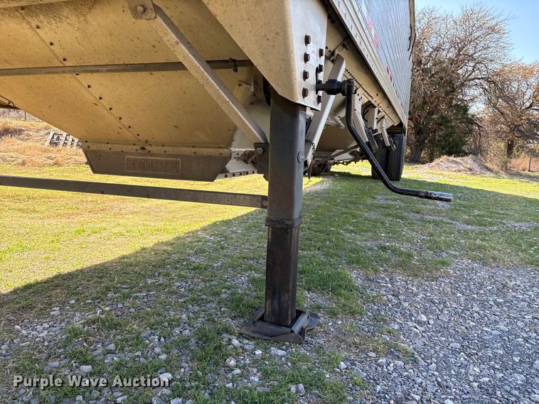 image for item FK2604 2017 Timpte grain trailer