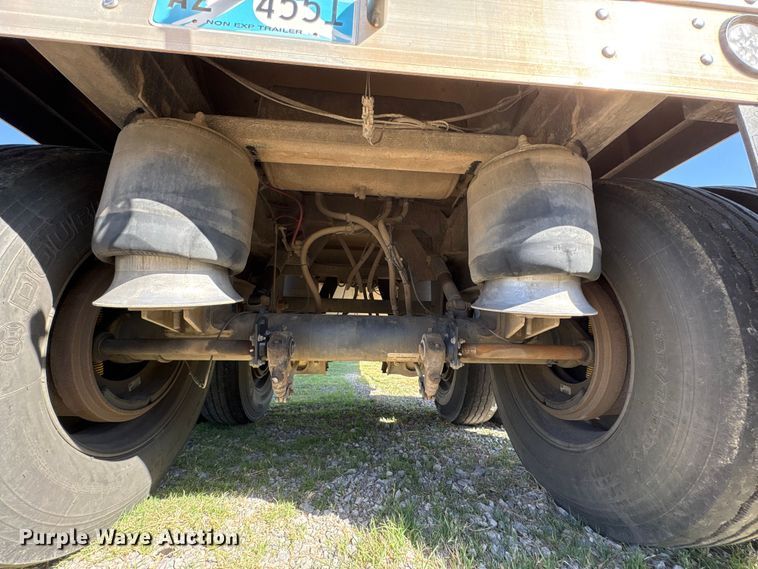 image for item FK2604 2017 Timpte grain trailer