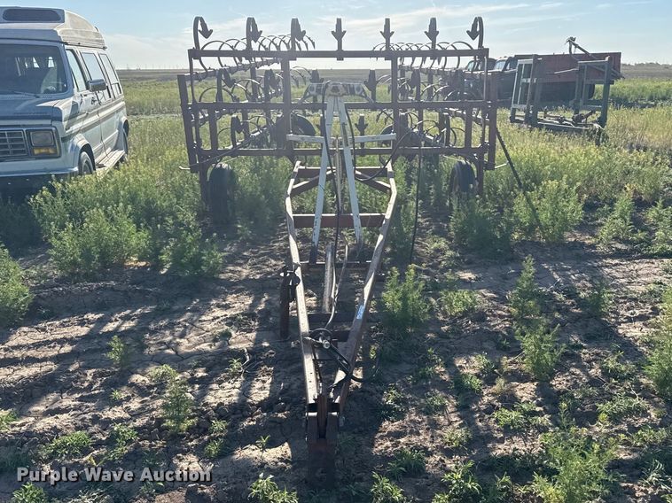 image for item GP9652 Noble field cultivator