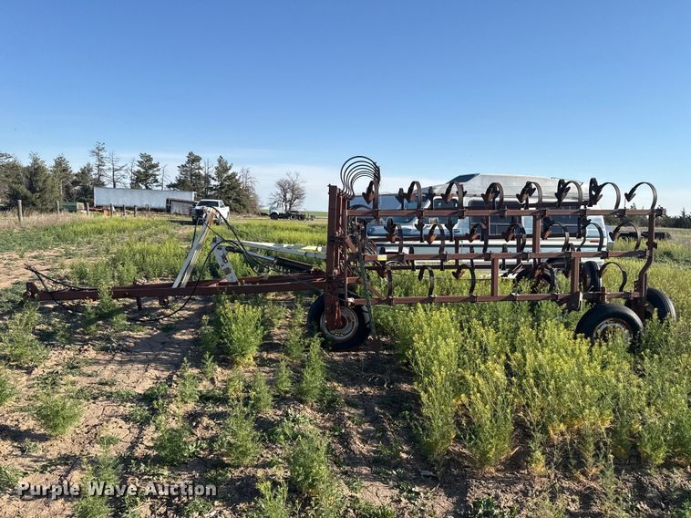 image for item GP9652 Noble field cultivator