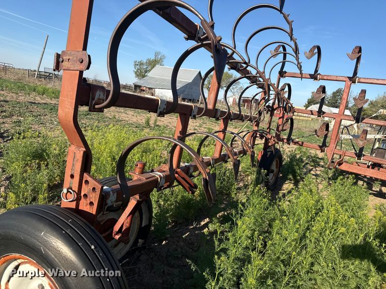 image for item GP9652 Noble field cultivator