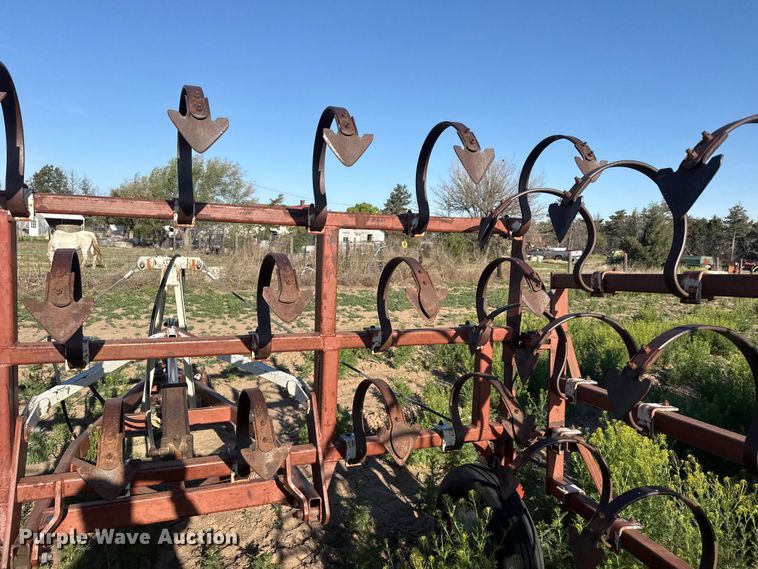 image for item GP9652 Noble field cultivator