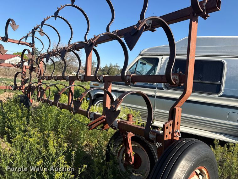 image for item GP9652 Noble field cultivator
