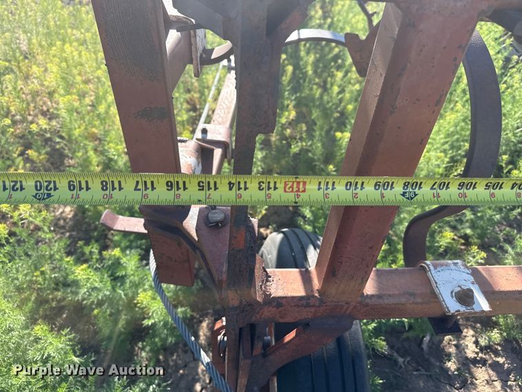 image for item GP9652 Noble field cultivator
