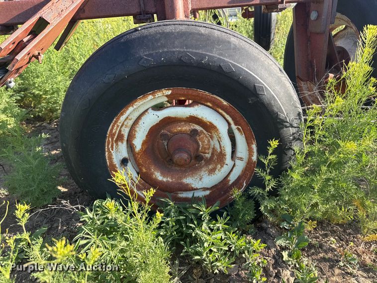 image for item GP9652 Noble field cultivator