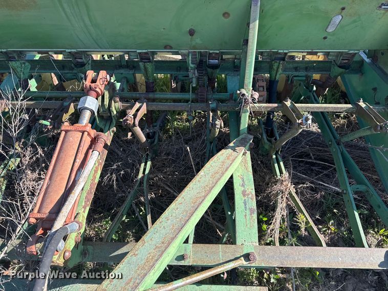 image for item GP9653 John Deere grain drill