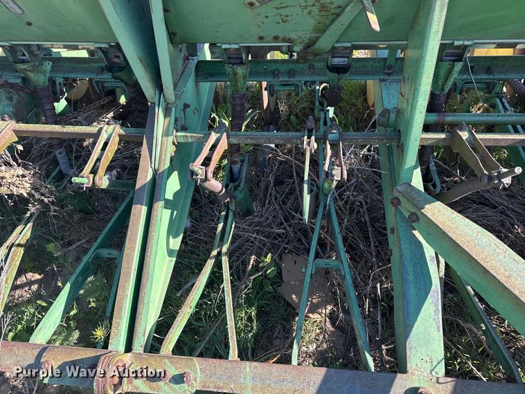 image for item GP9653 John Deere grain drill