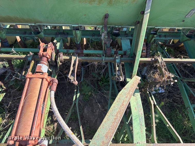image for item GP9653 John Deere grain drill