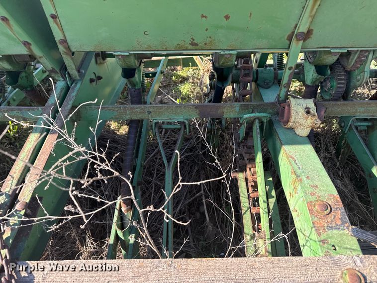 image for item GP9653 John Deere grain drill