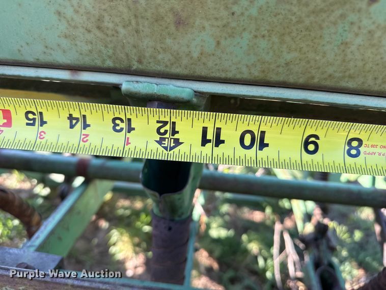 image for item GP9653 John Deere grain drill