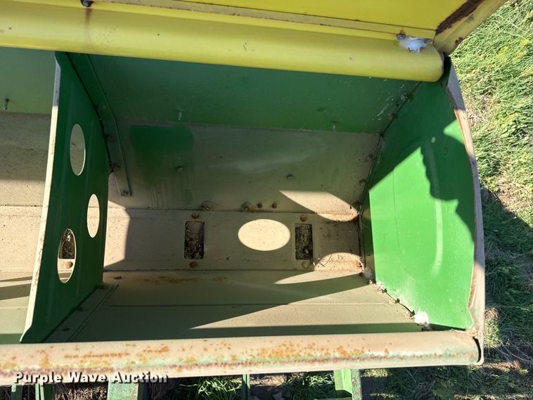 image for item GP9653 John Deere grain drill