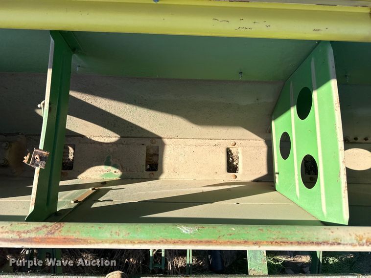 image for item GP9653 John Deere grain drill