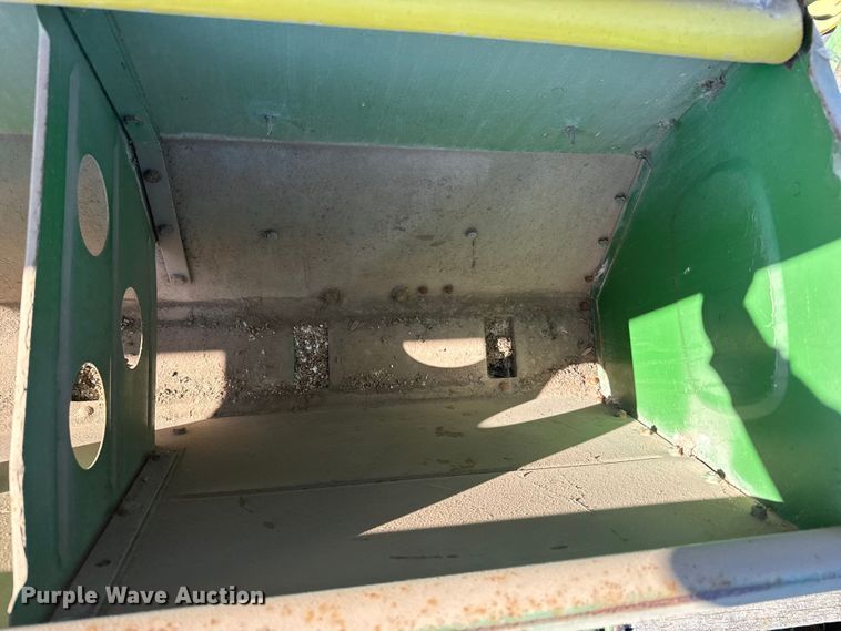 image for item GP9653 John Deere grain drill