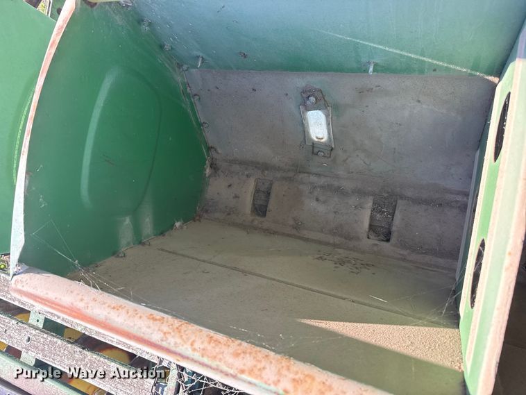 image for item GP9653 John Deere grain drill