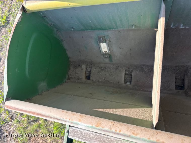 image for item GP9653 John Deere grain drill