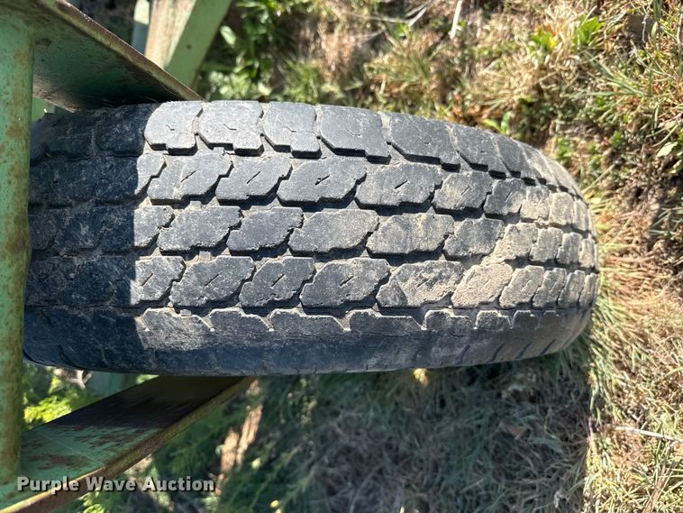 image for item GP9653 John Deere grain drill