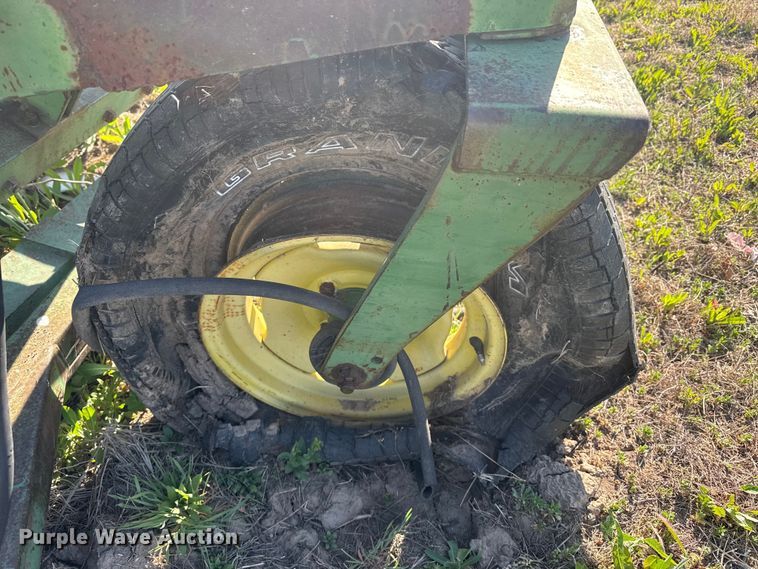 image for item GP9653 John Deere grain drill