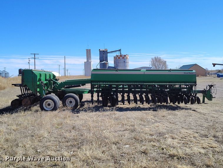 image for item IH9477 Great Plains Solid Stand 45 grain drill