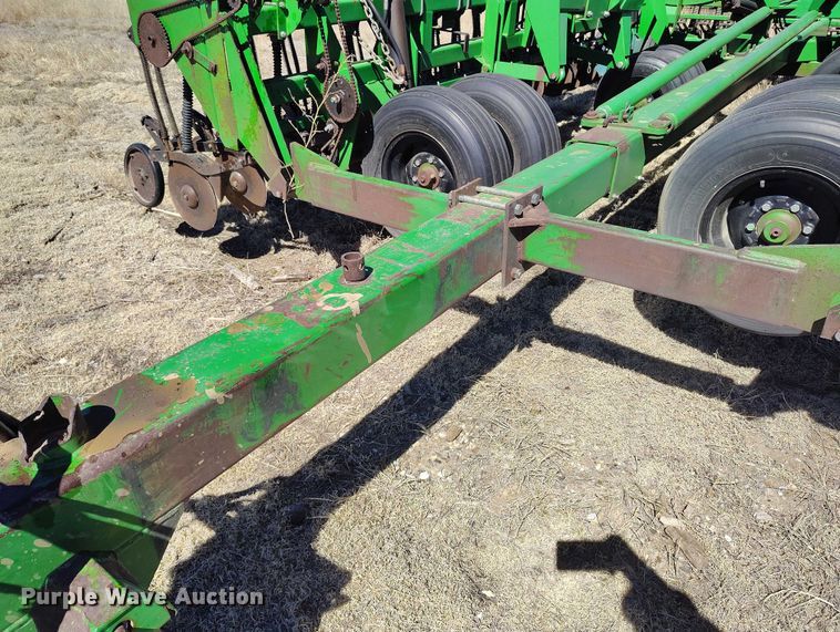image for item IH9477 Great Plains Solid Stand 45 grain drill