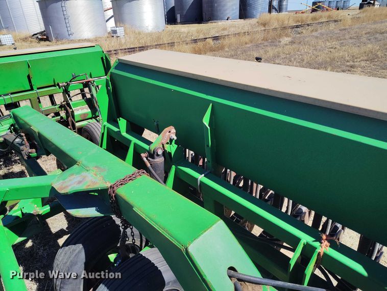 image for item IH9477 Great Plains Solid Stand 45 grain drill
