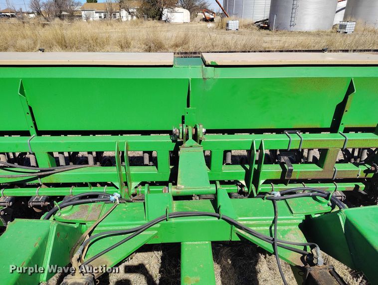 image for item IH9477 Great Plains Solid Stand 45 grain drill