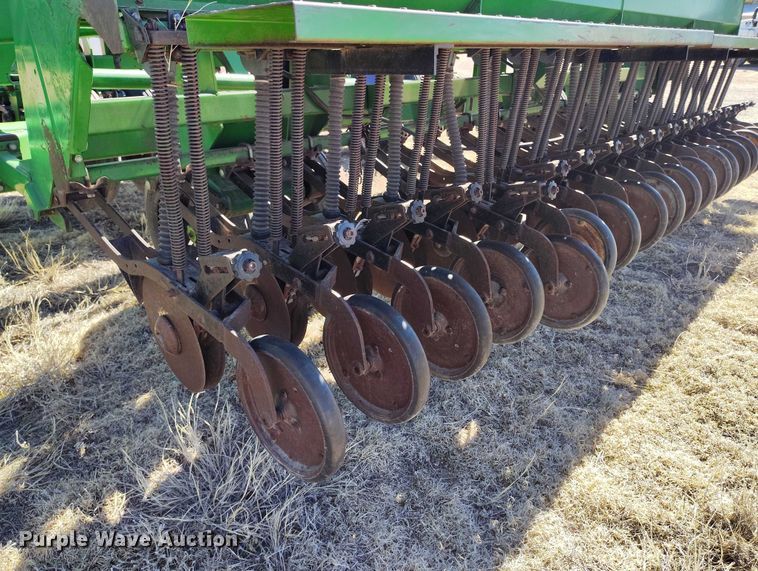 image for item IH9477 Great Plains Solid Stand 45 grain drill