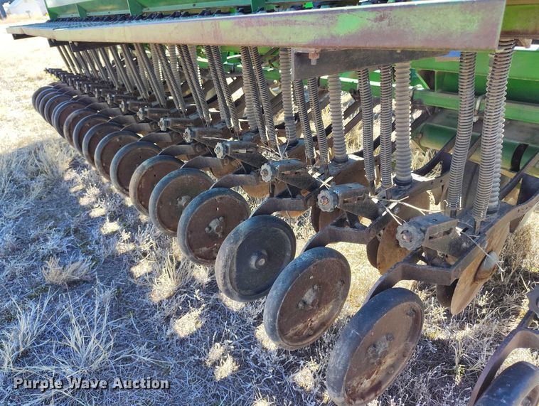 image for item IH9477 Great Plains Solid Stand 45 grain drill