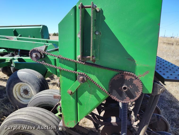 image for item IH9477 Great Plains Solid Stand 45 grain drill