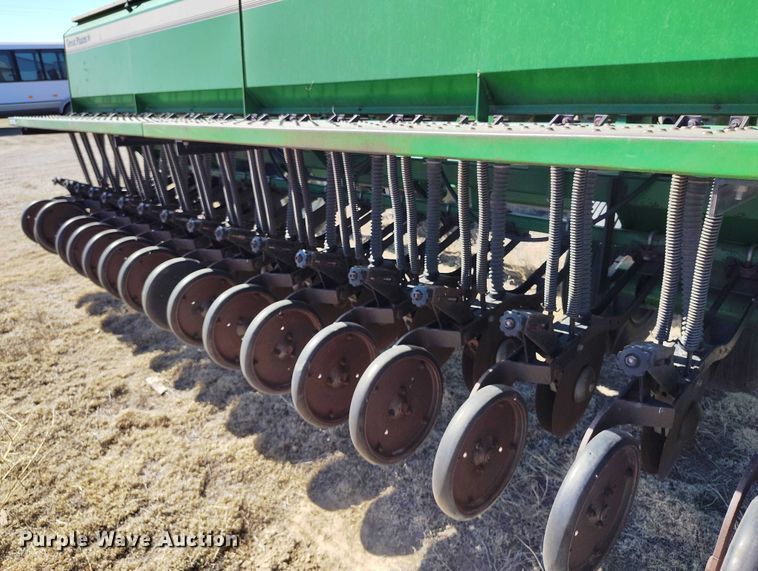 image for item IH9477 Great Plains Solid Stand 45 grain drill