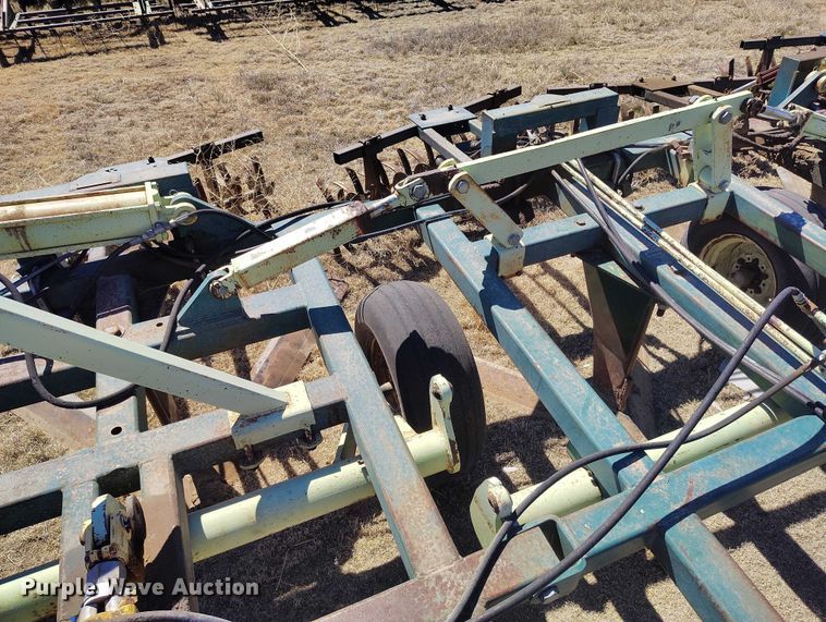 image for item IH9478 Flex King 9x6 sweep plow