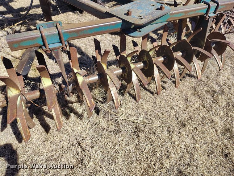 image for item IH9478 Flex King 9x6 sweep plow