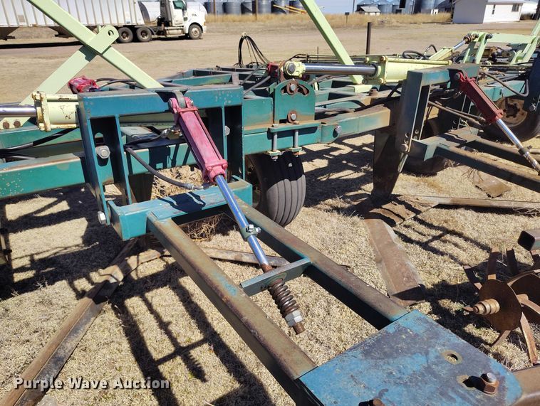 image for item IH9478 Flex King 9x6 sweep plow