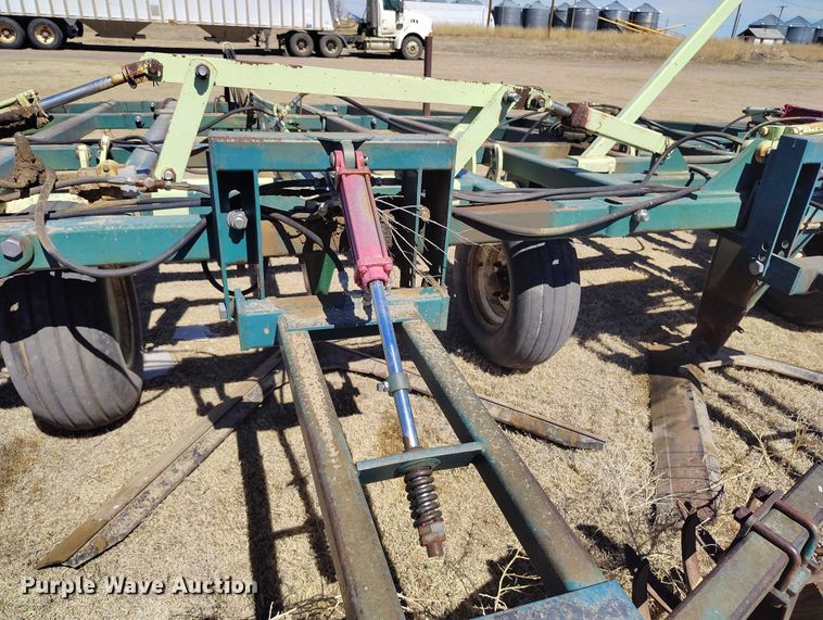 image for item IH9478 Flex King 9x6 sweep plow