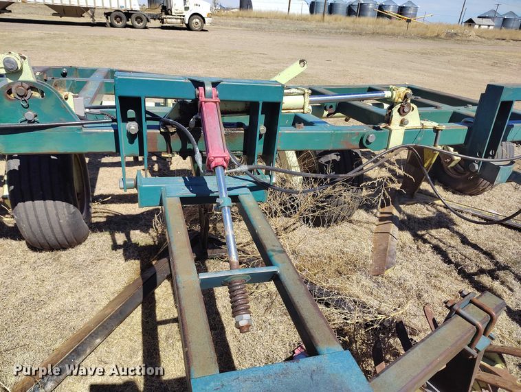 image for item IH9478 Flex King 9x6 sweep plow