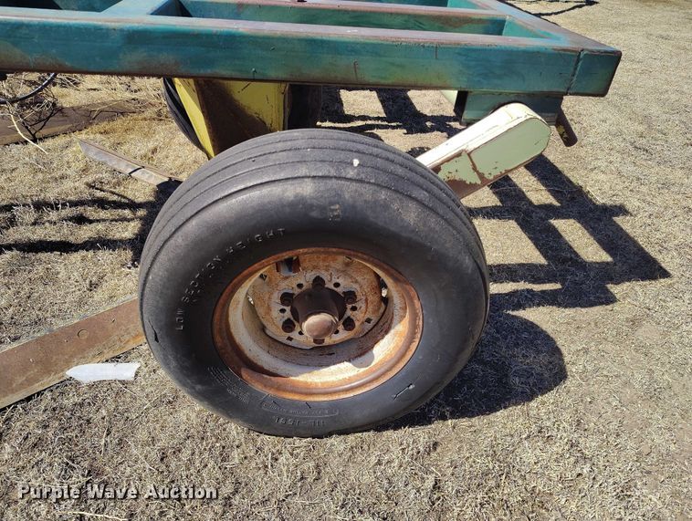 image for item IH9478 Flex King 9x6 sweep plow