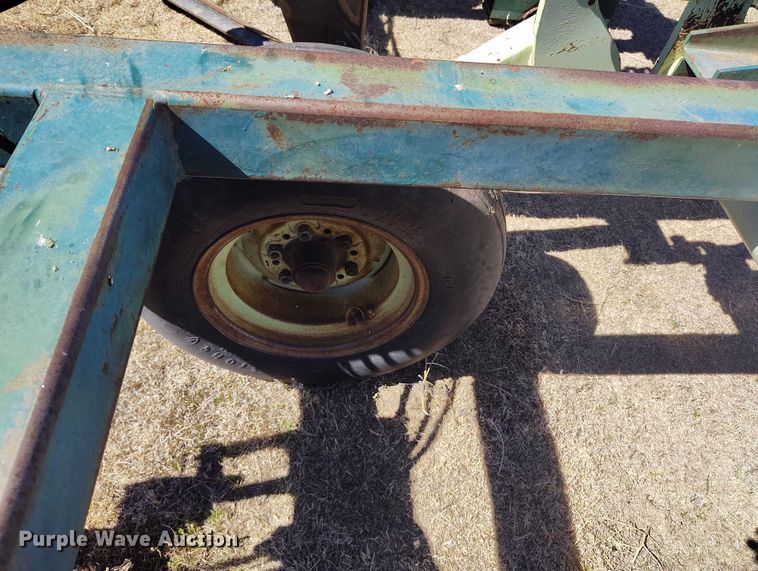 image for item IH9478 Flex King 9x6 sweep plow