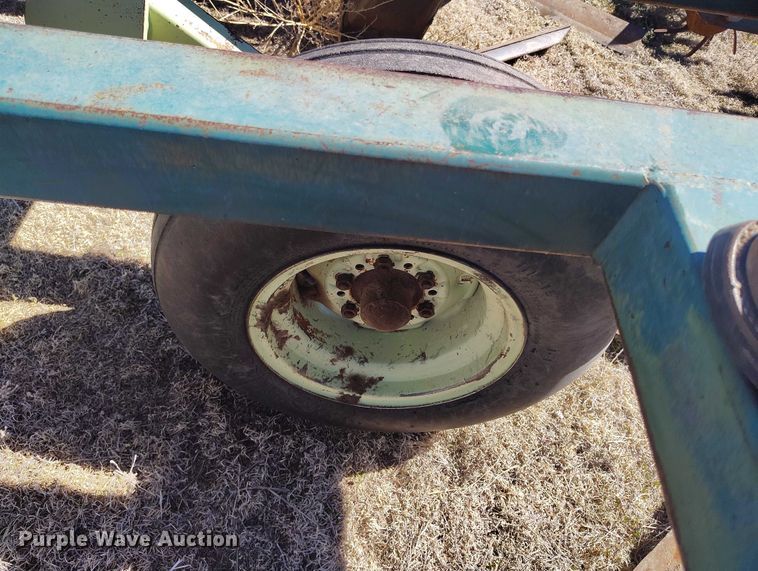 image for item IH9478 Flex King 9x6 sweep plow