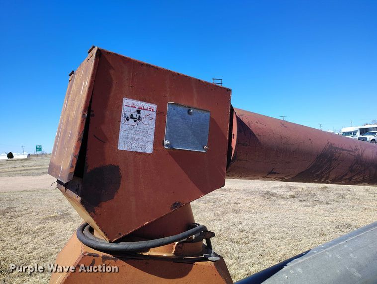 image for item IH9479 Hutchinson 8x70 auger