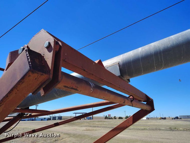 image for item IH9479 Hutchinson 8x70 auger