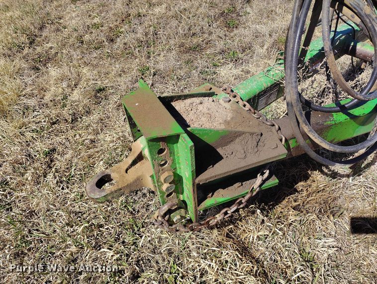 image for item IH9480 John Deere 985 field cultivator