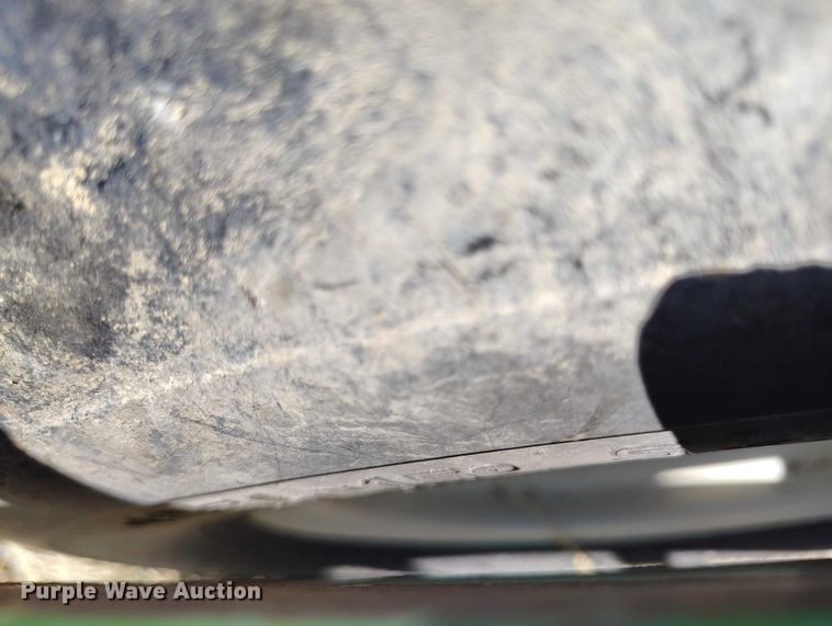 image for item IH9480 John Deere 985 field cultivator