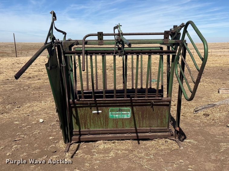 image for item NK9048 Powder River livestock chute