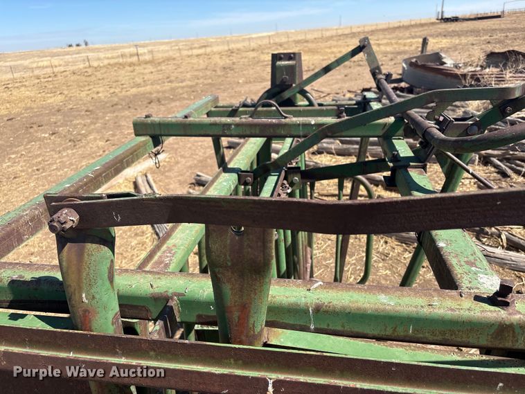 image for item NK9048 Powder River livestock chute