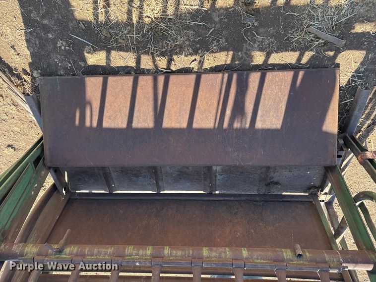 image for item NK9048 Powder River livestock chute