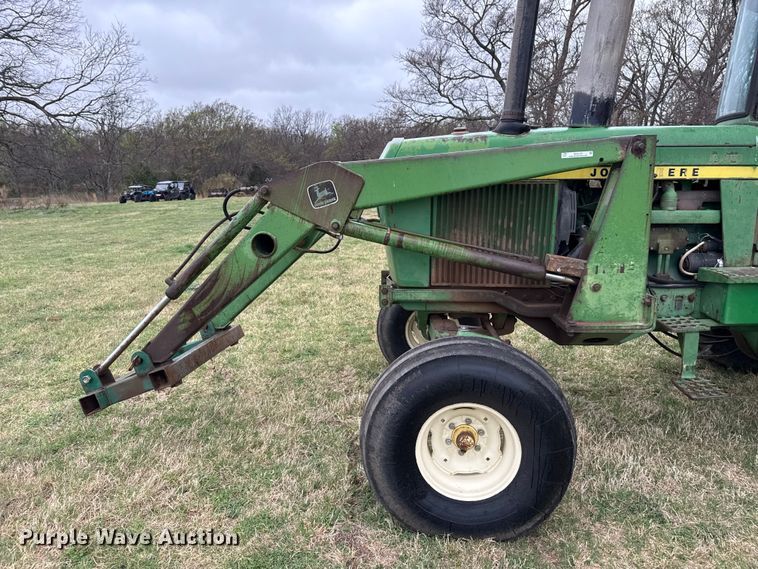 image for item NK9125 1975 John Deere 4430 tractor